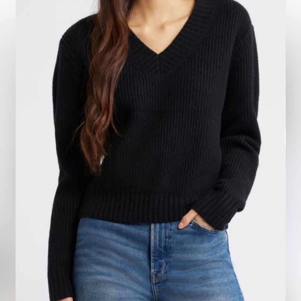 NWT Lucky Brand Classic Black V-Neck Sweater